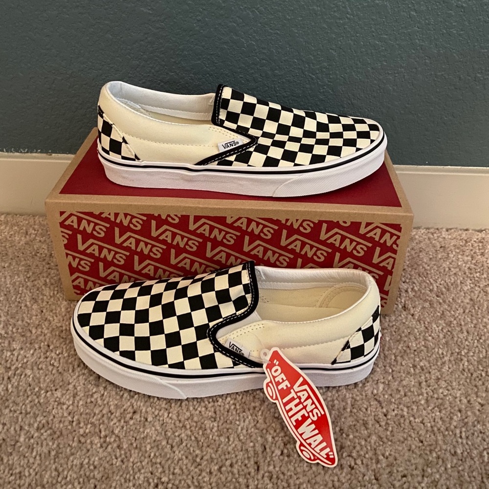 NWT Vans Classic Checkerboard Slip On
